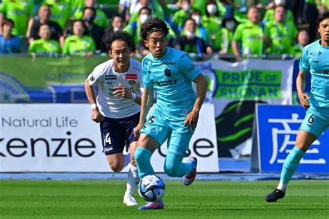 湘南 対 レイソル - サッカーと海の意外な関係